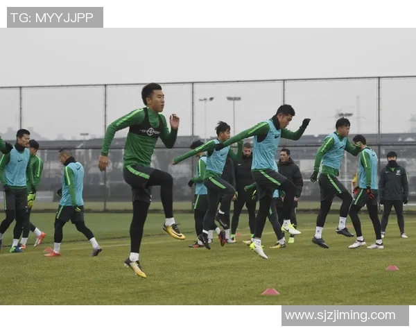 杭州足球队战术变革引发热议新思路助力球队崛起与发展